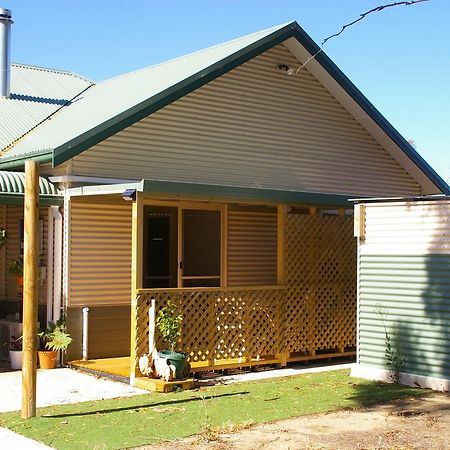 The Hakeas Kingscote Exterior foto